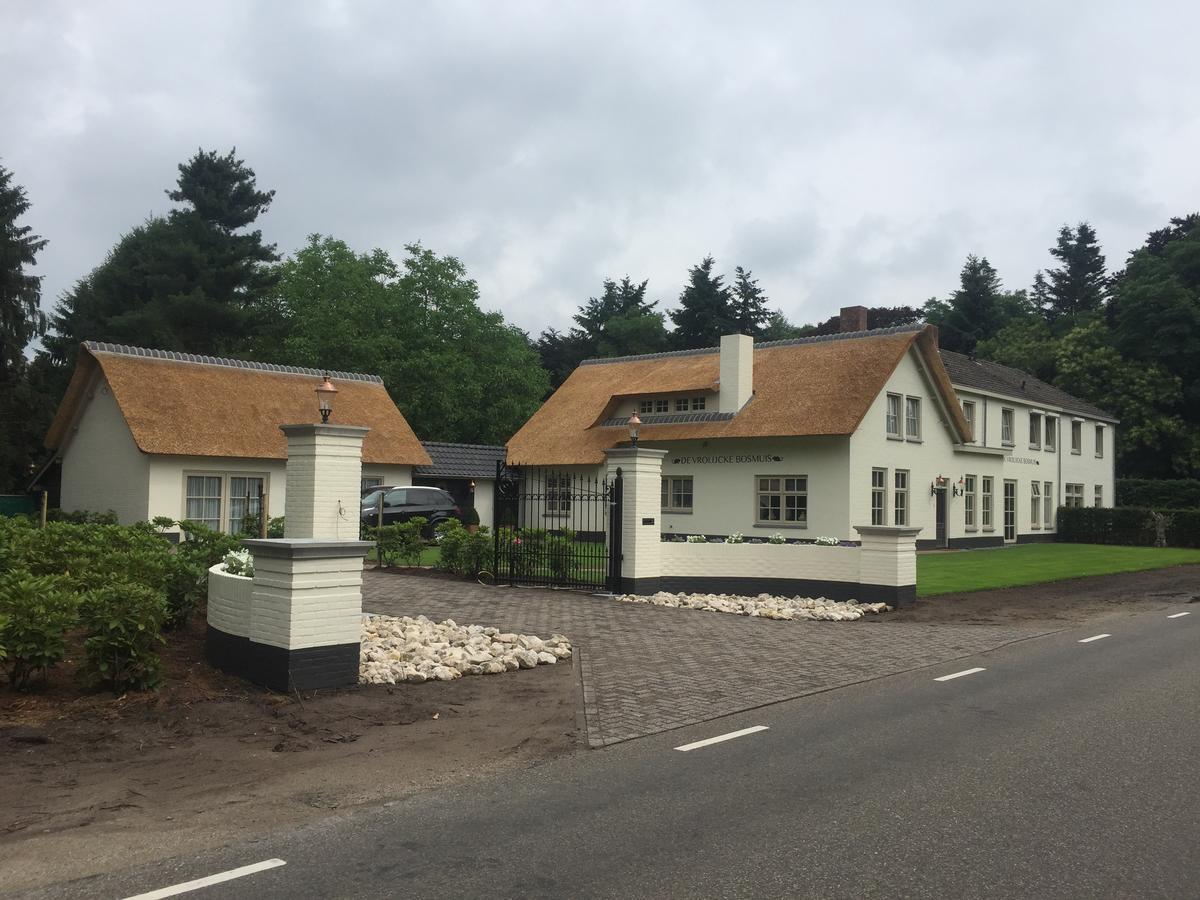 De Vrolijcke Bosmuis Bed & Breakfast แบร์คเอค ภายนอก รูปภาพ