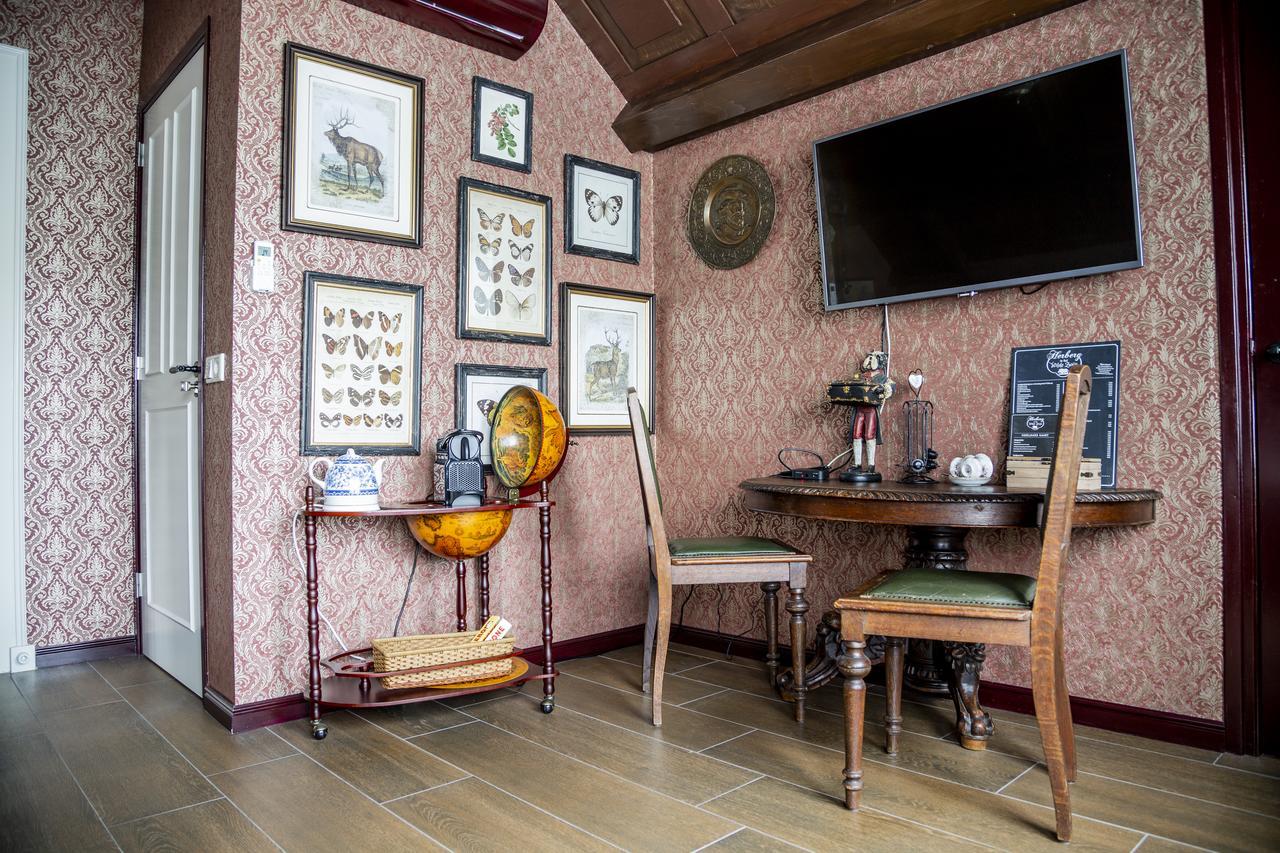 De Vrolijcke Bosmuis Bed & Breakfast แบร์คเอค ภายนอก รูปภาพ